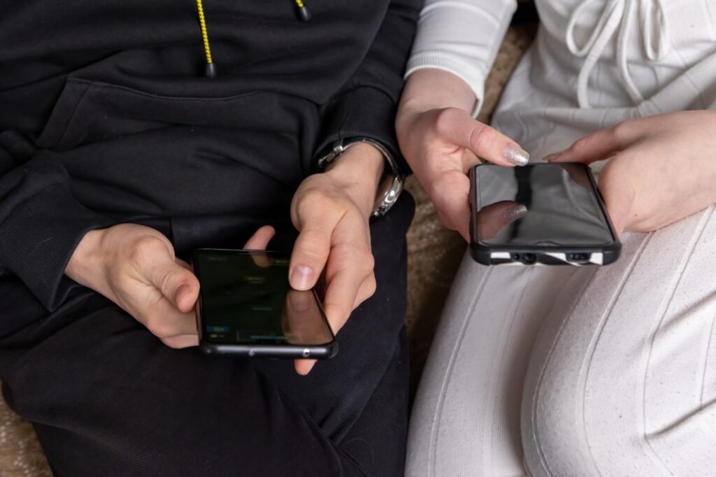 Gráfico representando el primer envío mensual de información de Bizum a Hacienda en febrero 2026